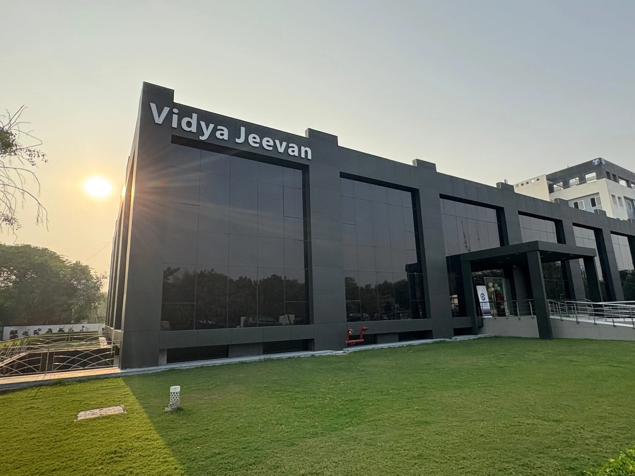 Vidya Jeevan
